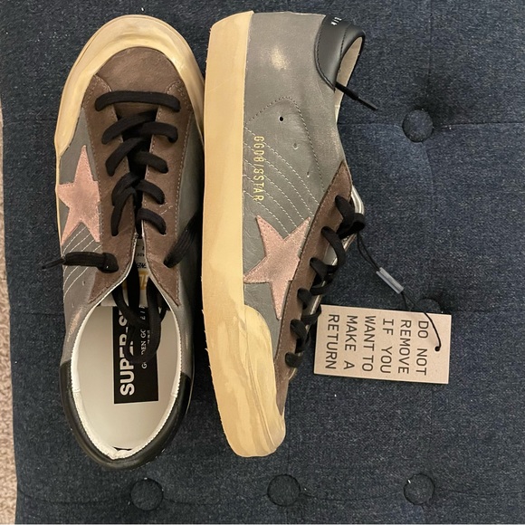 NIB: Golden Goose Super-Star Penstar with pink suede star - Picture 4 of 6